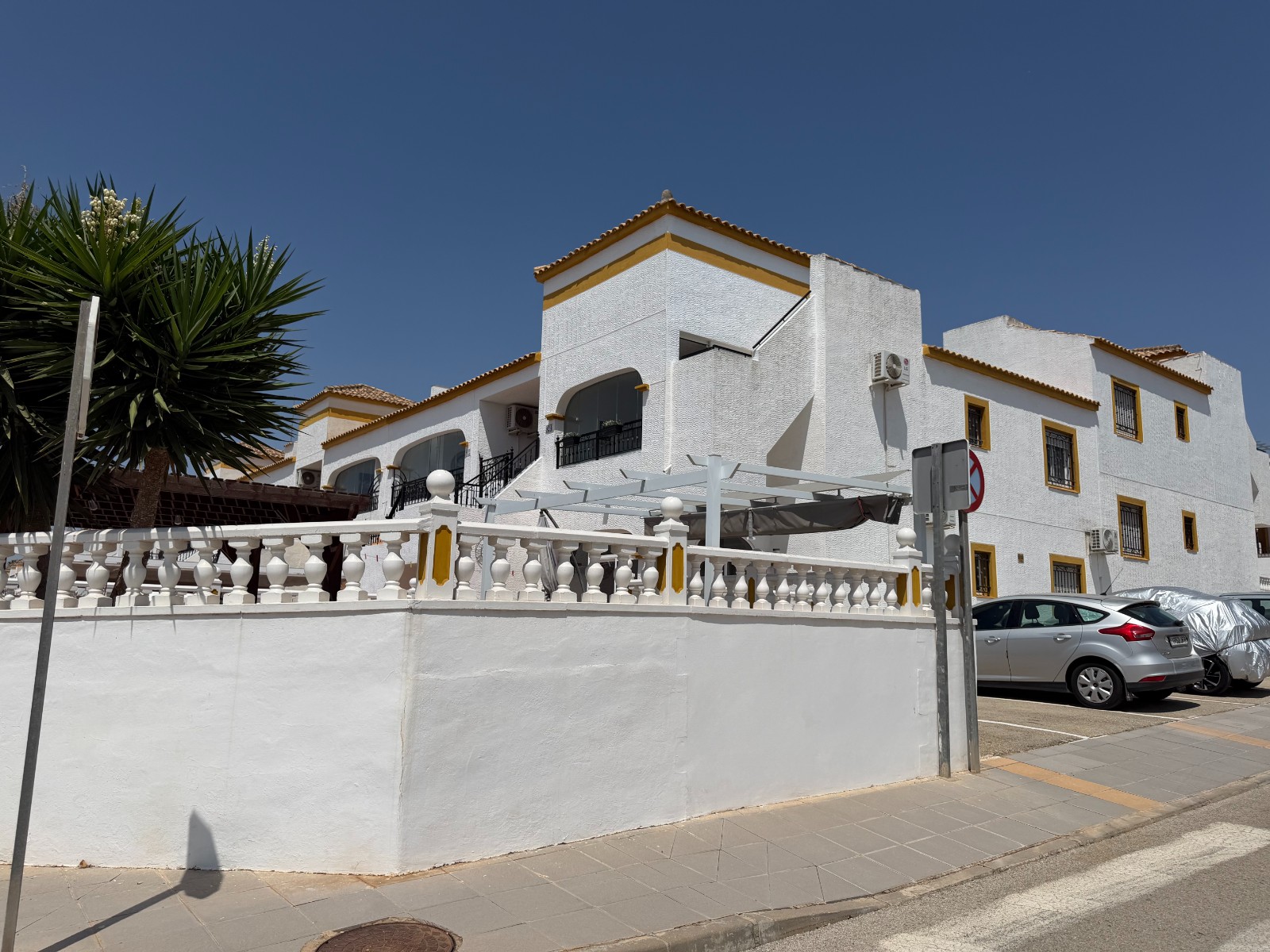 Dining area in apartment for sale in Orihuela