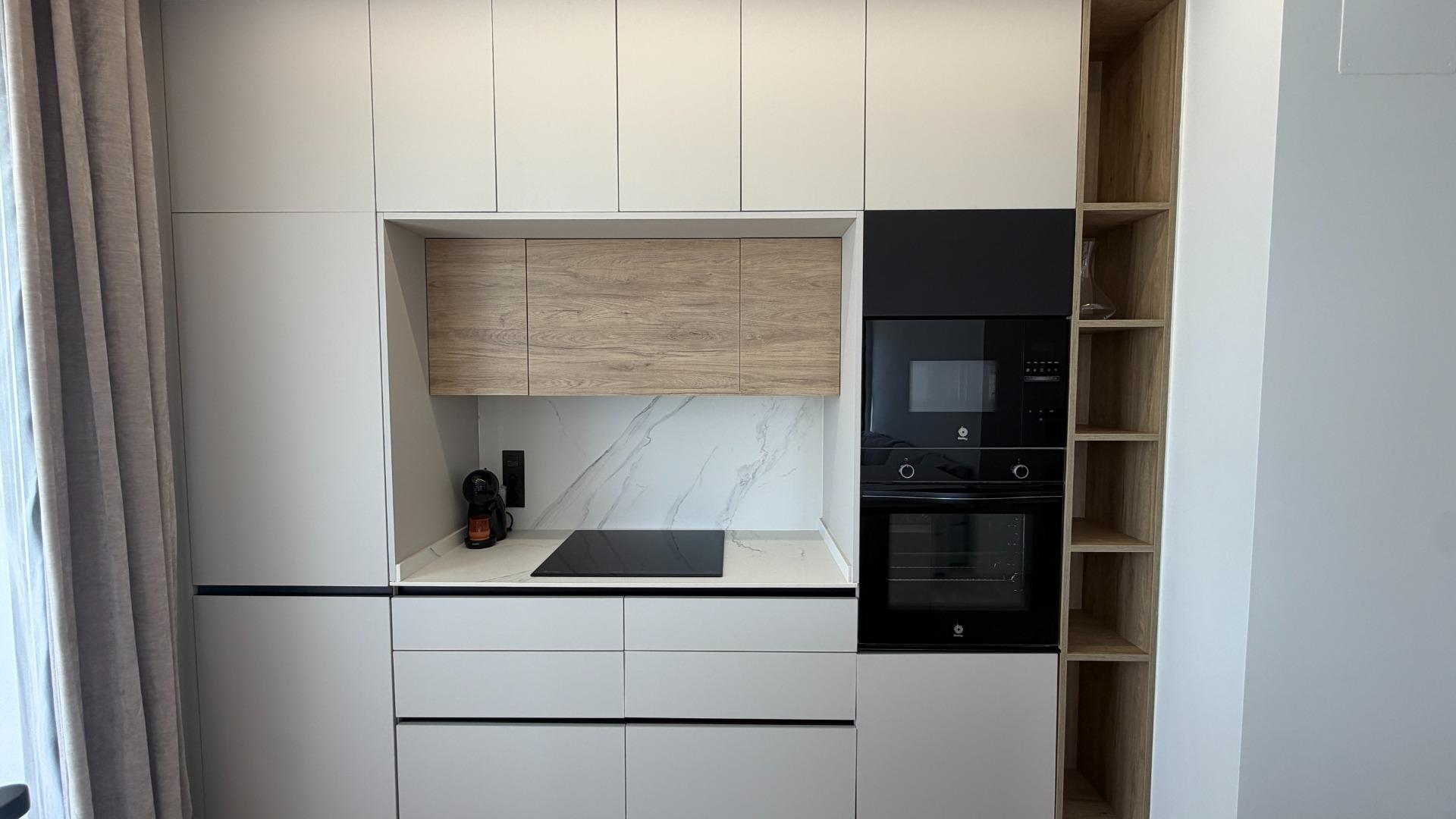 Kitchen in apartment for sale in Los Alcazares
