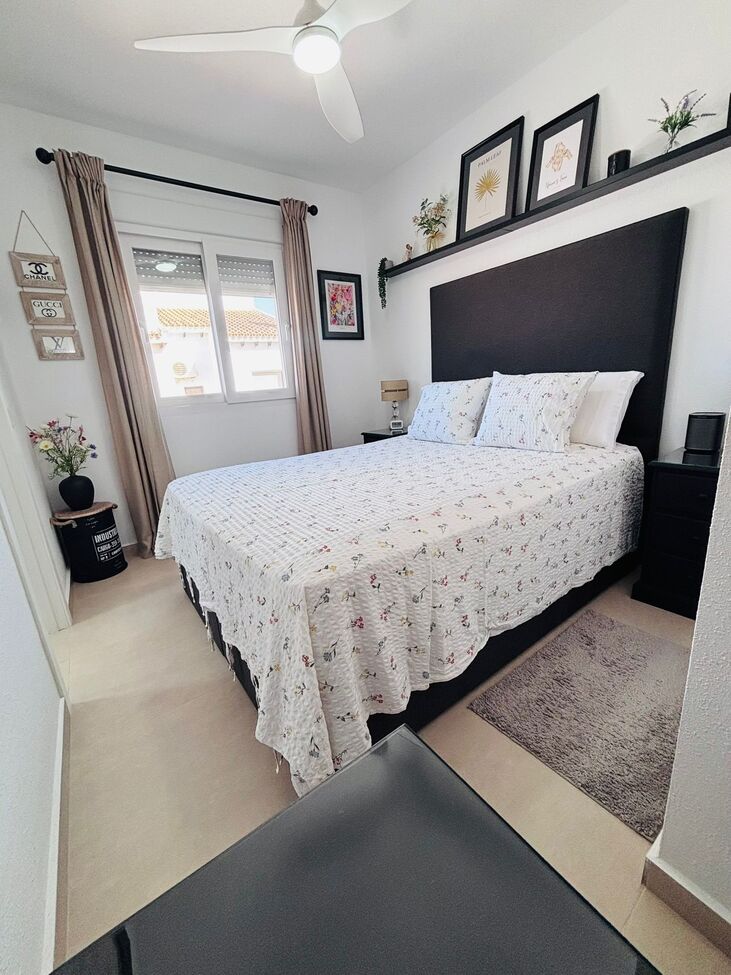 Bedroom in terraced for sale in Villamartin