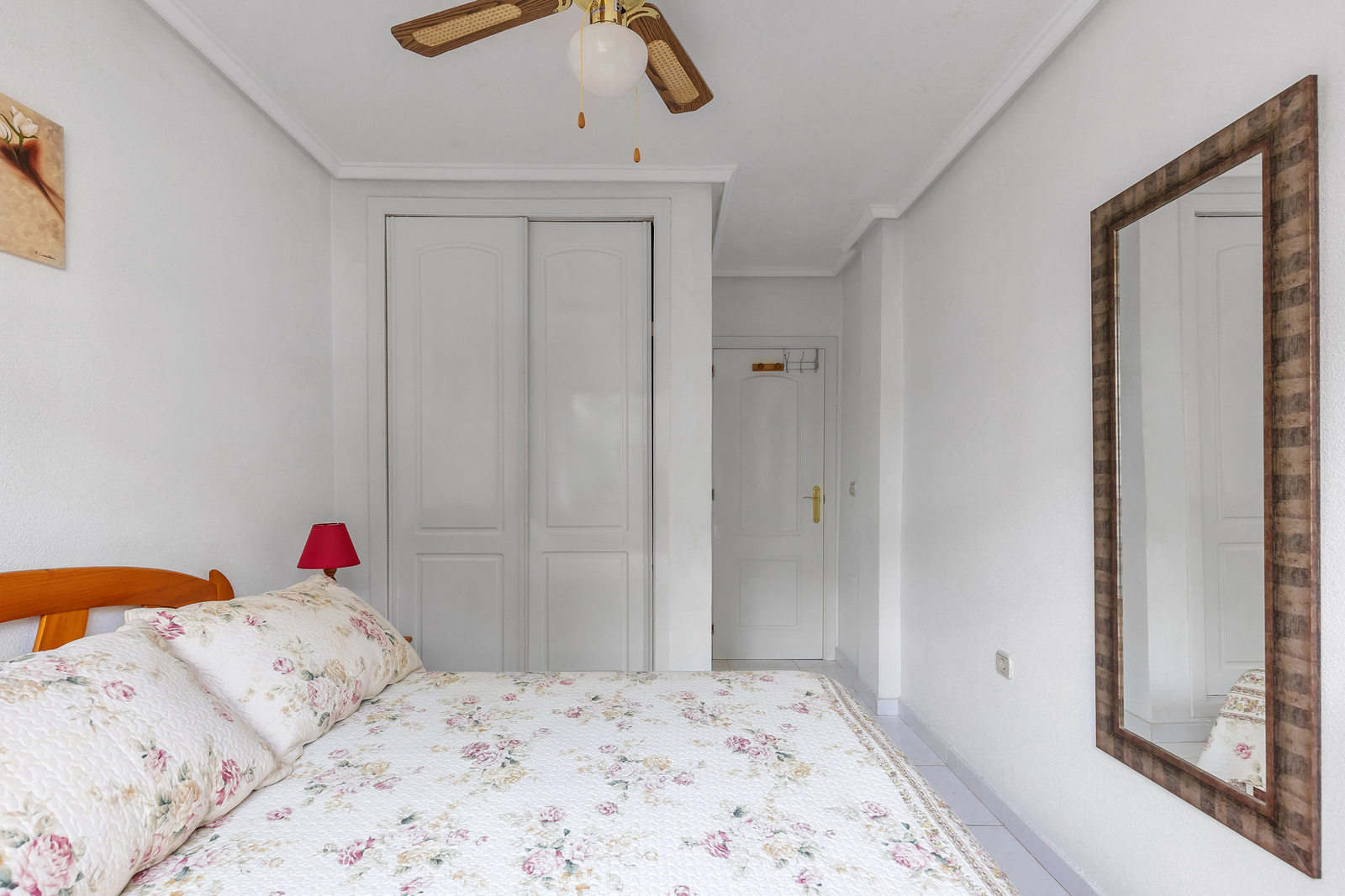 Terrace in apartment for sale in Torrevieja