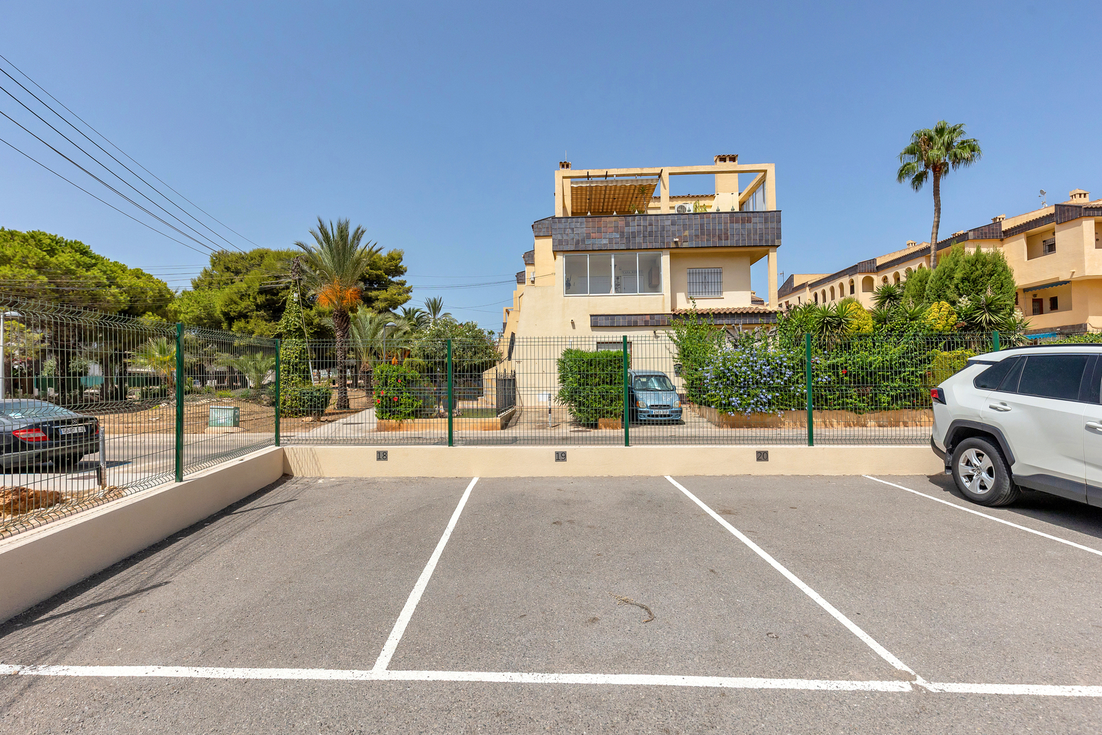Living room in apartment for sale in Torrevieja