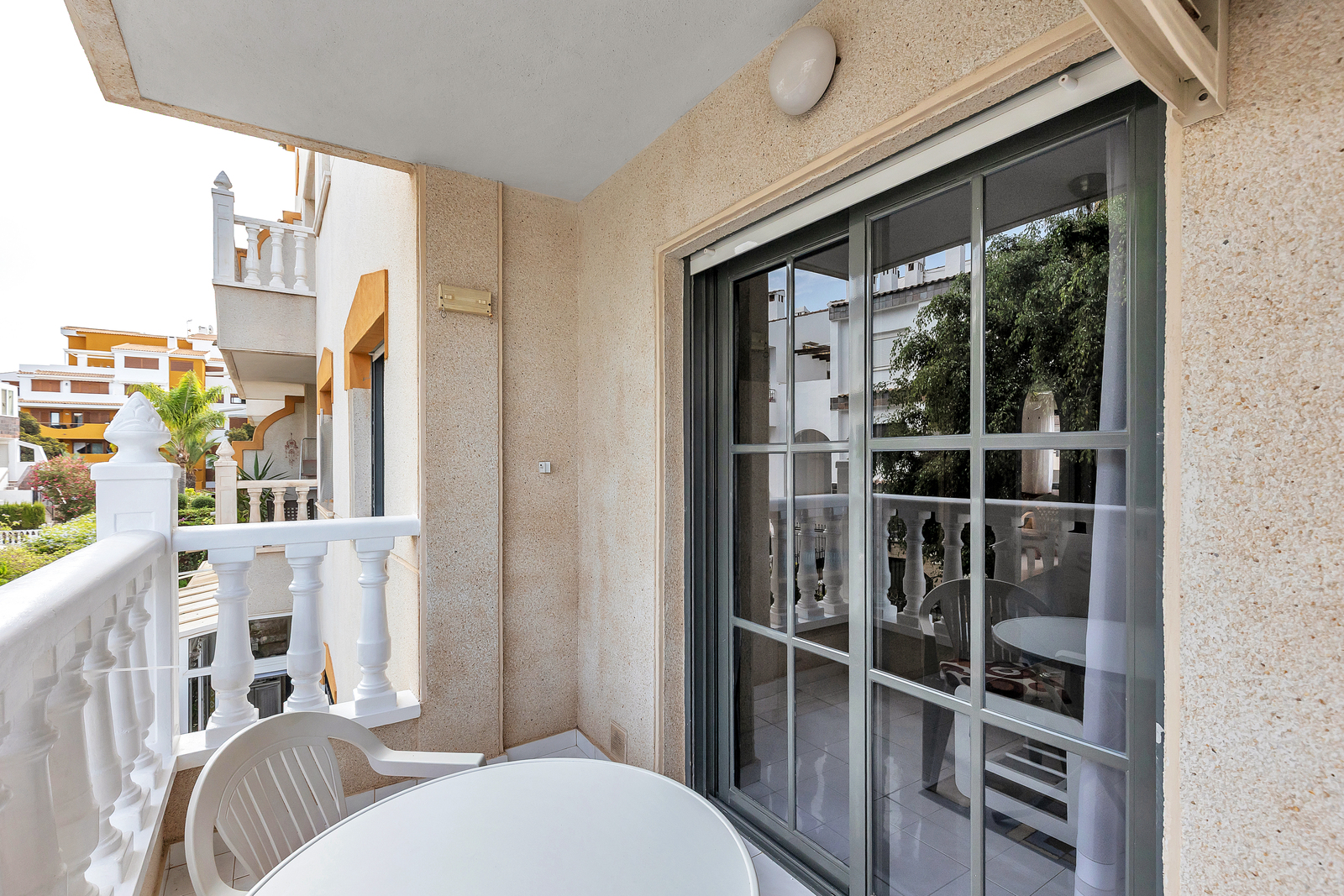 Dining area in apartment for sale in Torrevieja