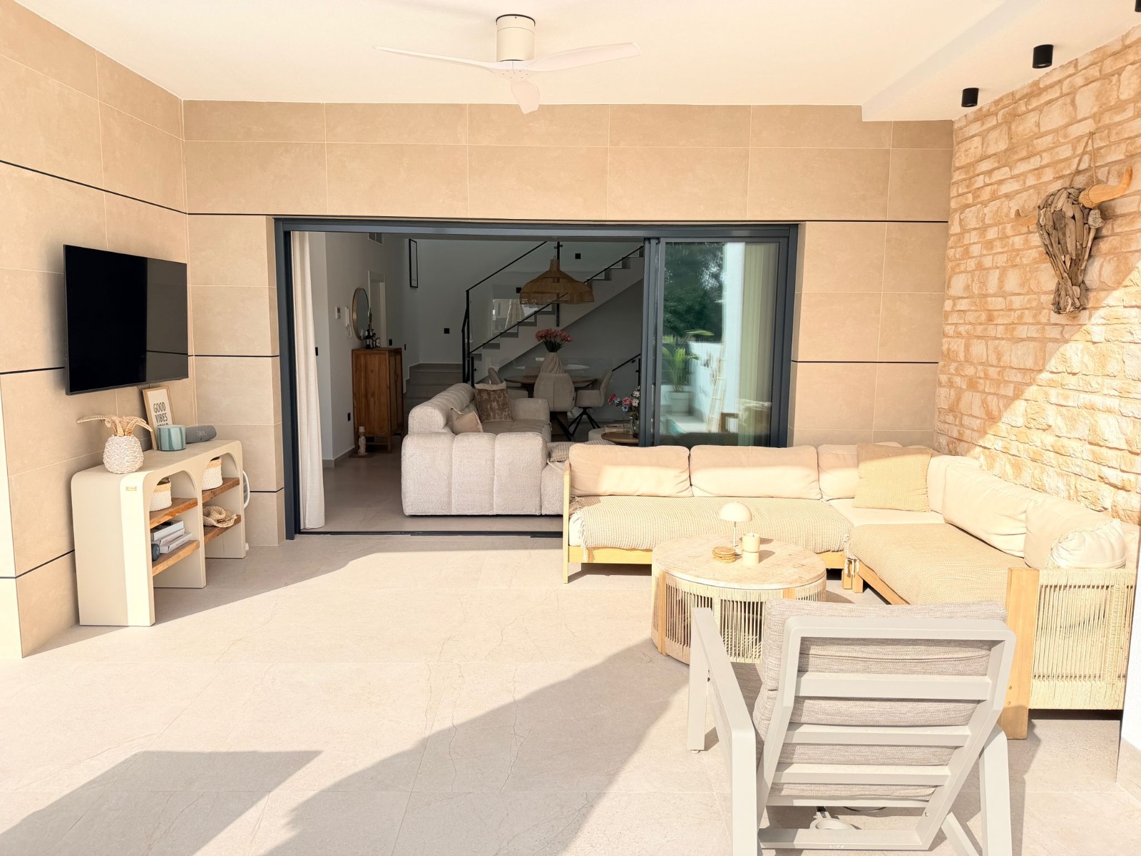 Master bedroom in villa for sale in Dolores
