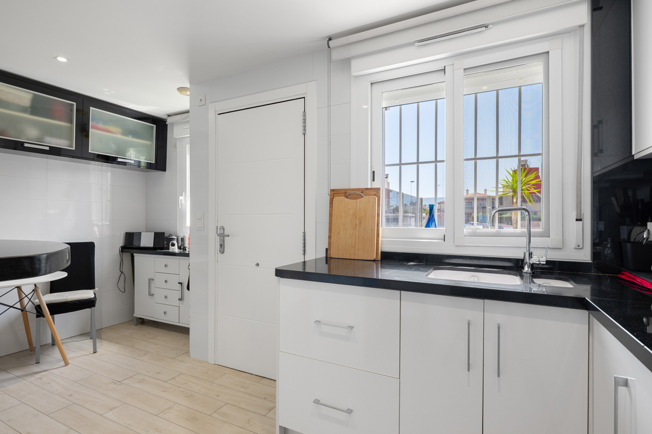 Master bedroom in terraced for sale in Torrevieja