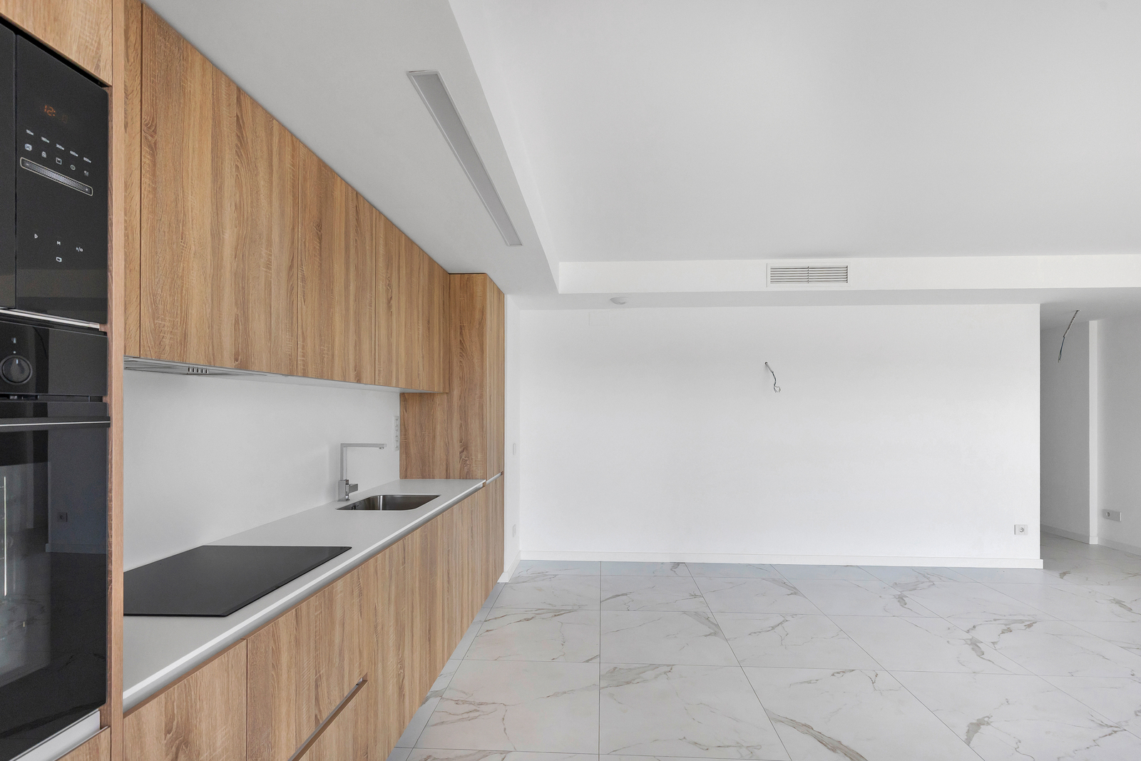 Terrace in apartment for sale in Torrevieja