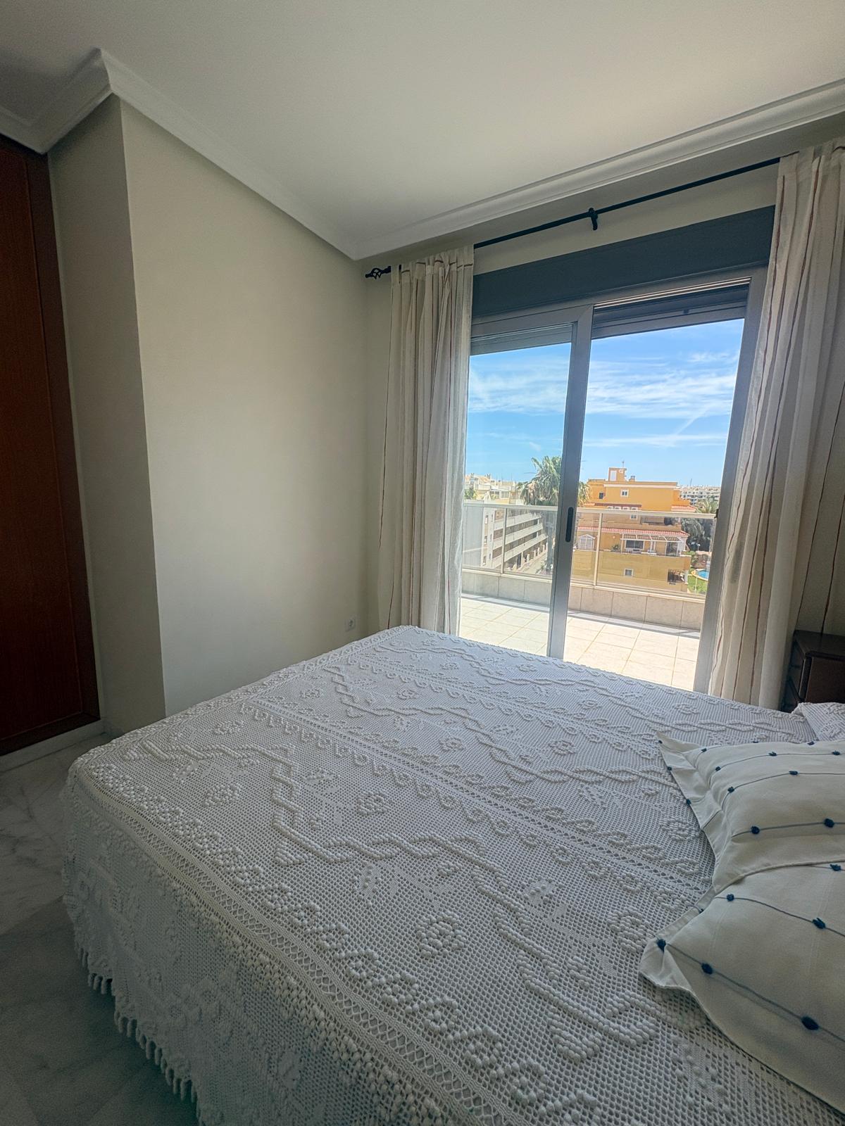 Kitchen in penthouse for sale in Denia