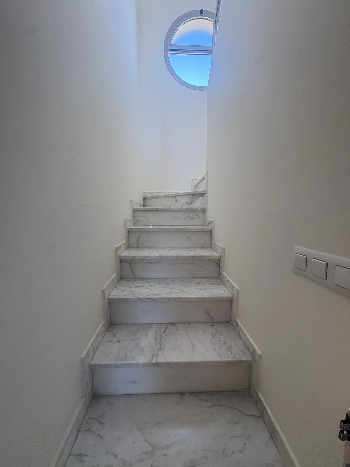 Kitchen in penthouse for sale in Denia