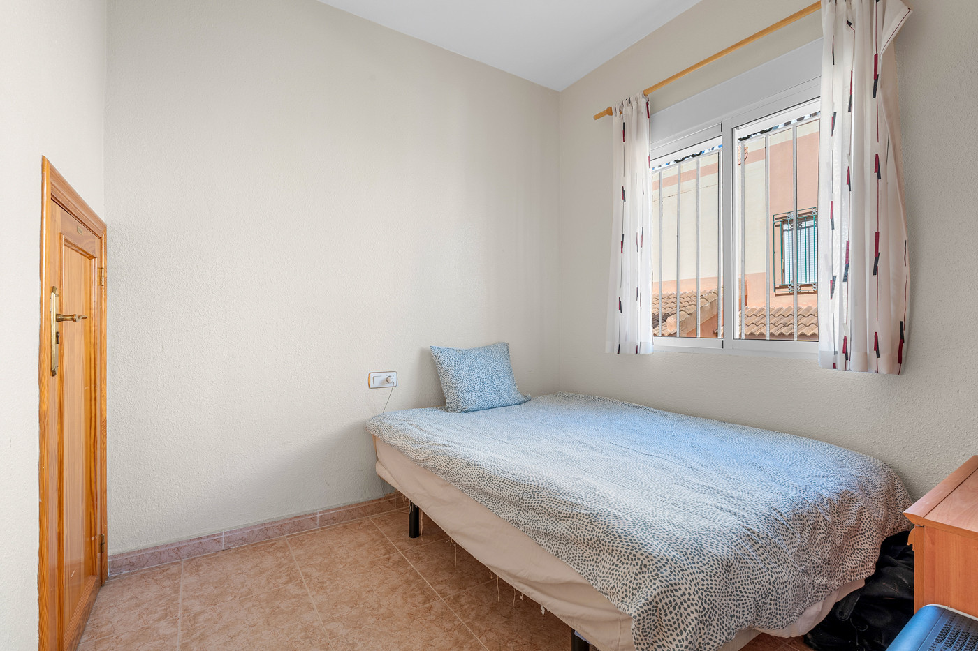 Bathroom in bungalow for sale in Cabo Roig