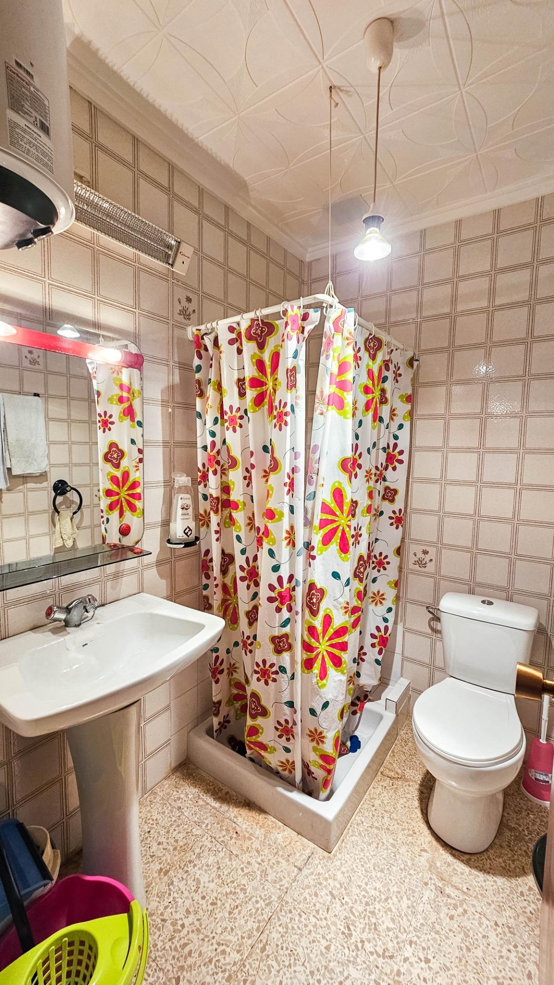 Bedroom in bungalow for sale in Torrevieja