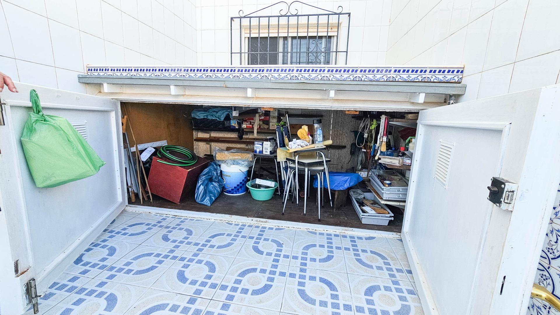 Pool area in bungalow for sale in Torrevieja