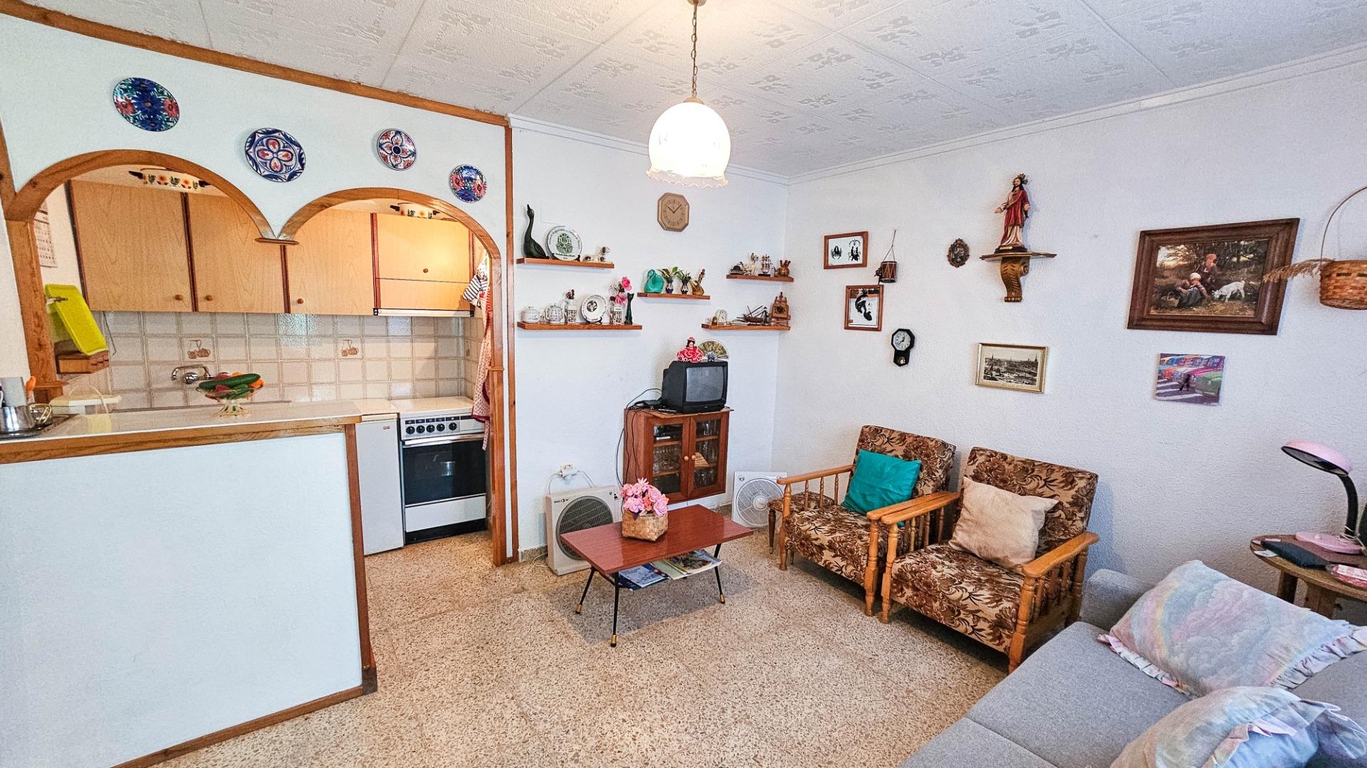 Bedroom in bungalow for sale in Torrevieja