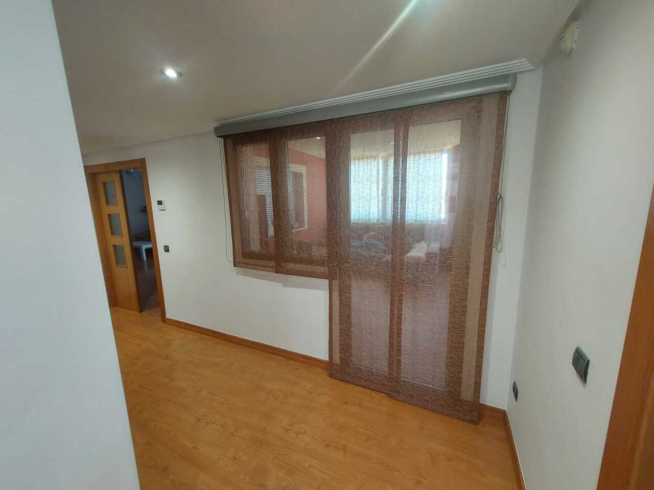 Pool area in villa for sale in Calasparra