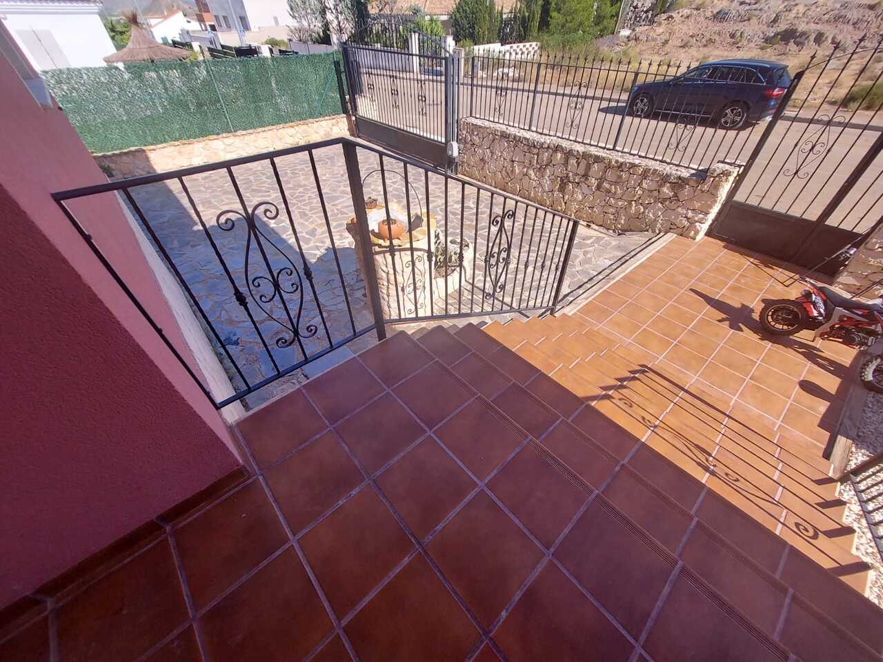 Bedroom in villa for sale in Calasparra