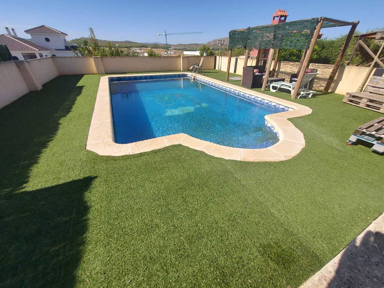 Bathroom in villa for sale in Calasparra