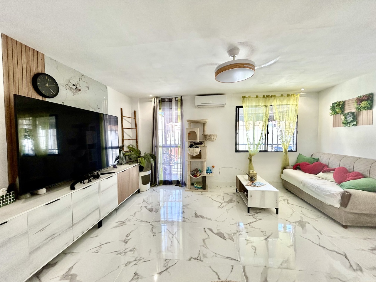 Pool area in apartment for sale in San Pedro del Pinatar