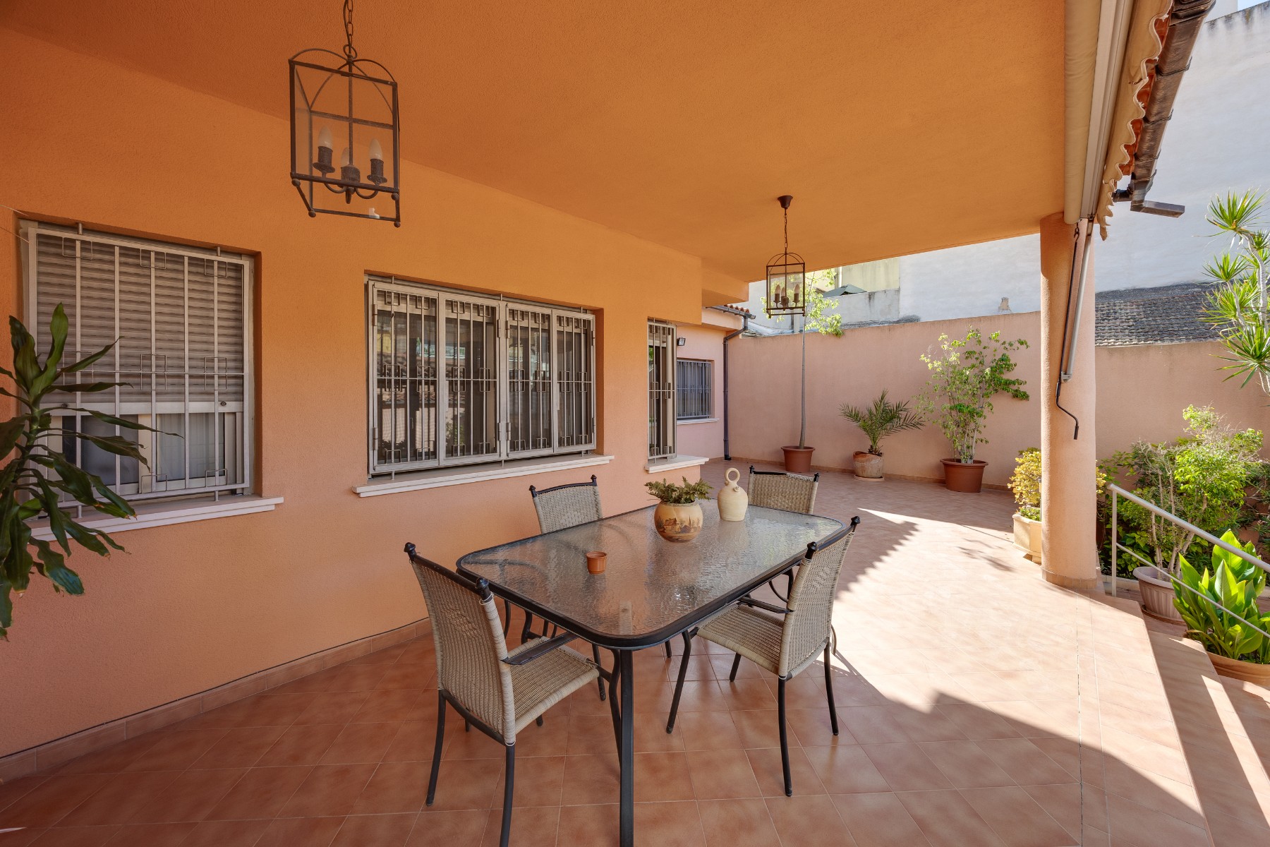 Terrace in villa for sale in Benejuzar