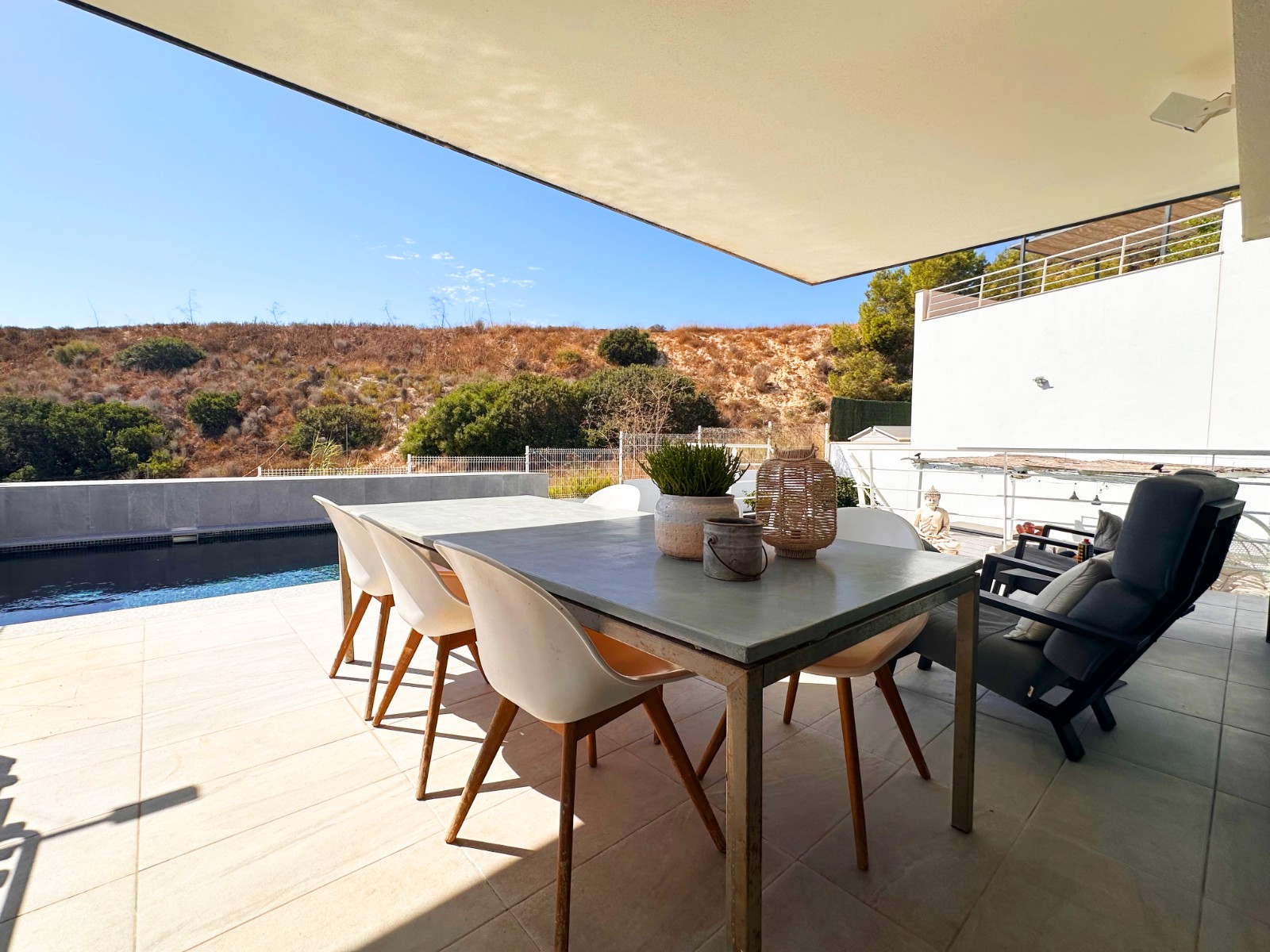 Bedroom in villa for sale in San Miguel de Salinas