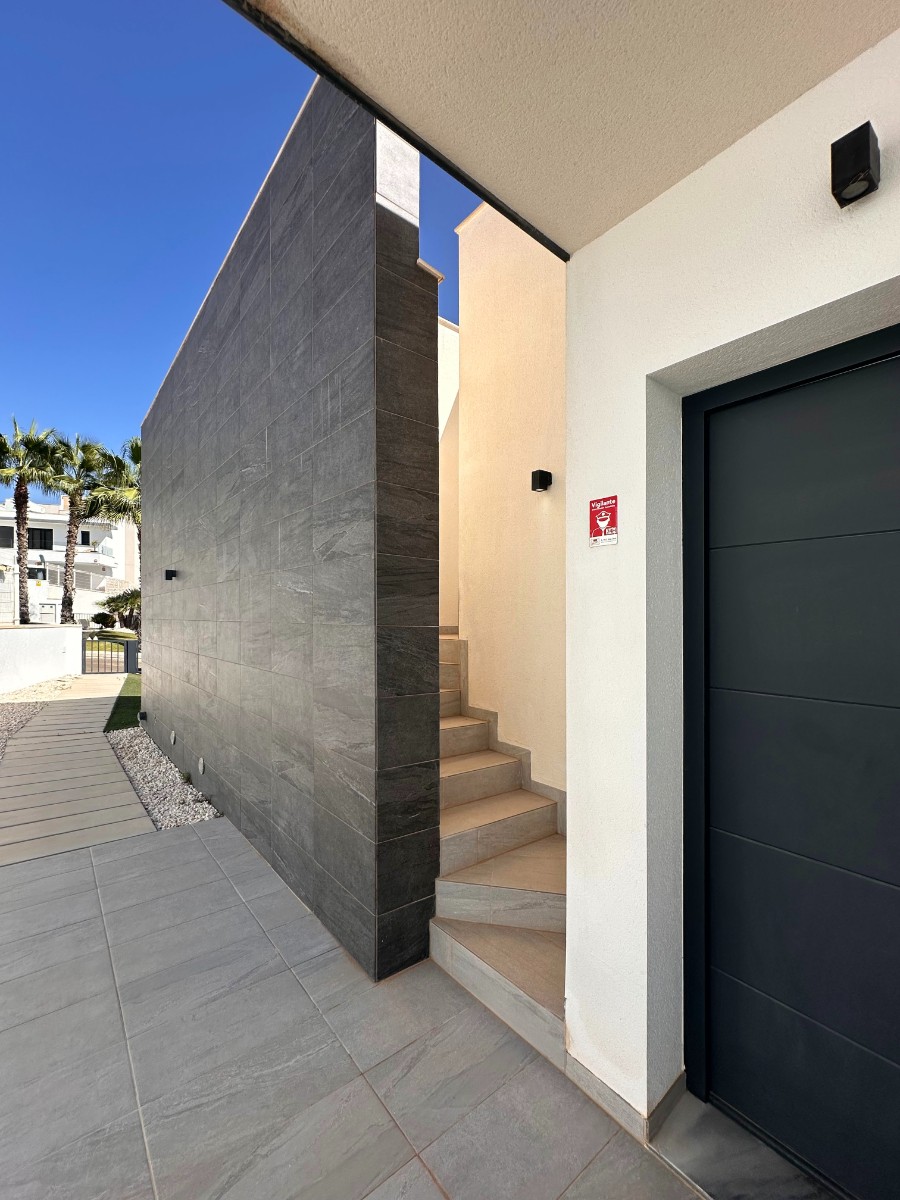 Bedroom in villa for sale in San Miguel de Salinas