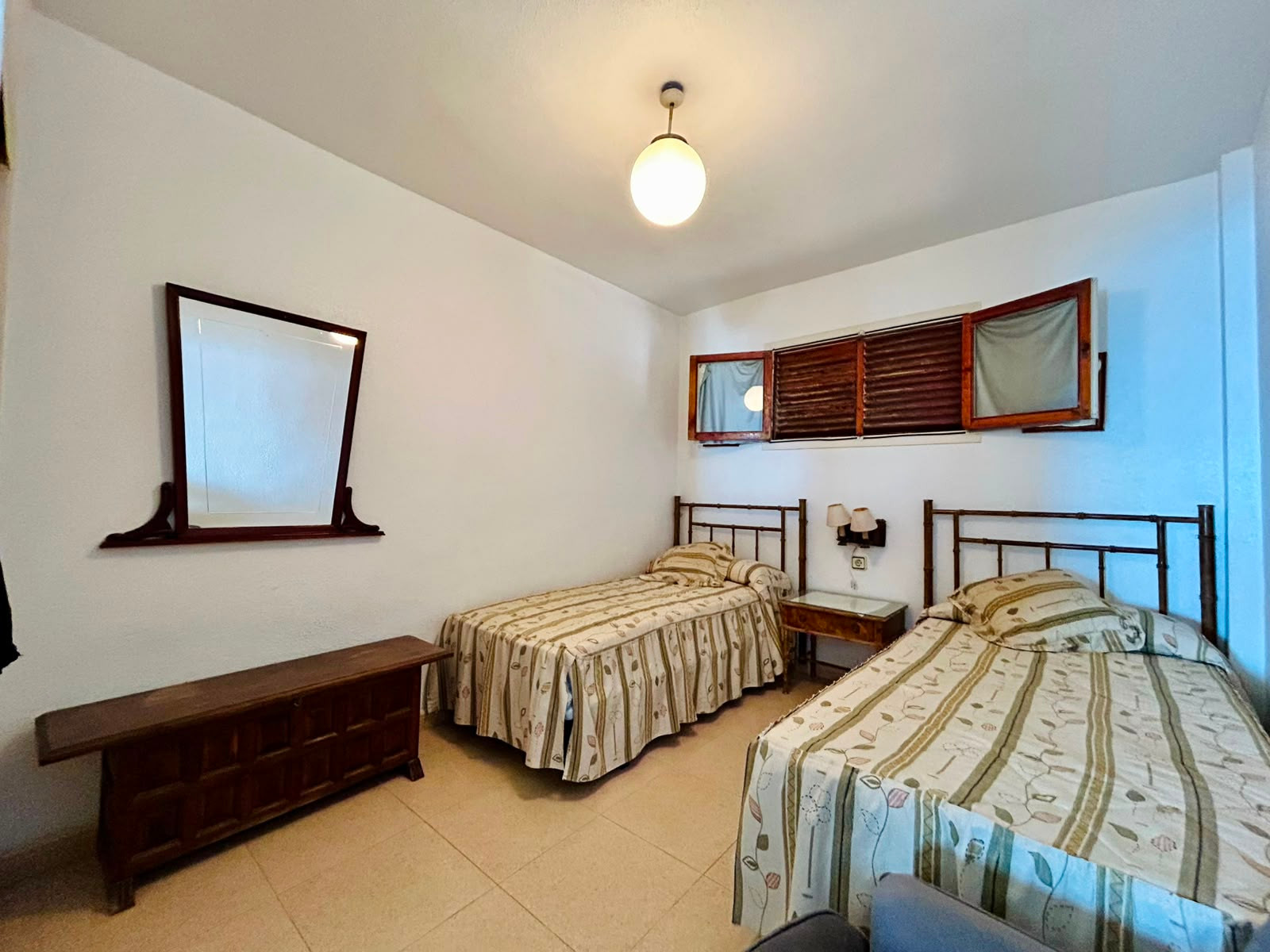 Living room in apartment for sale in Torrevieja