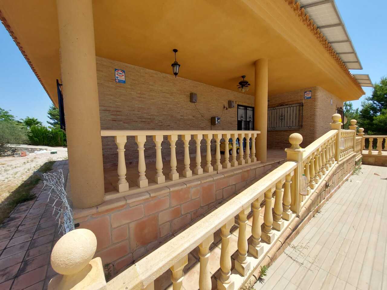 Bathroom in villa for sale in Calasparra