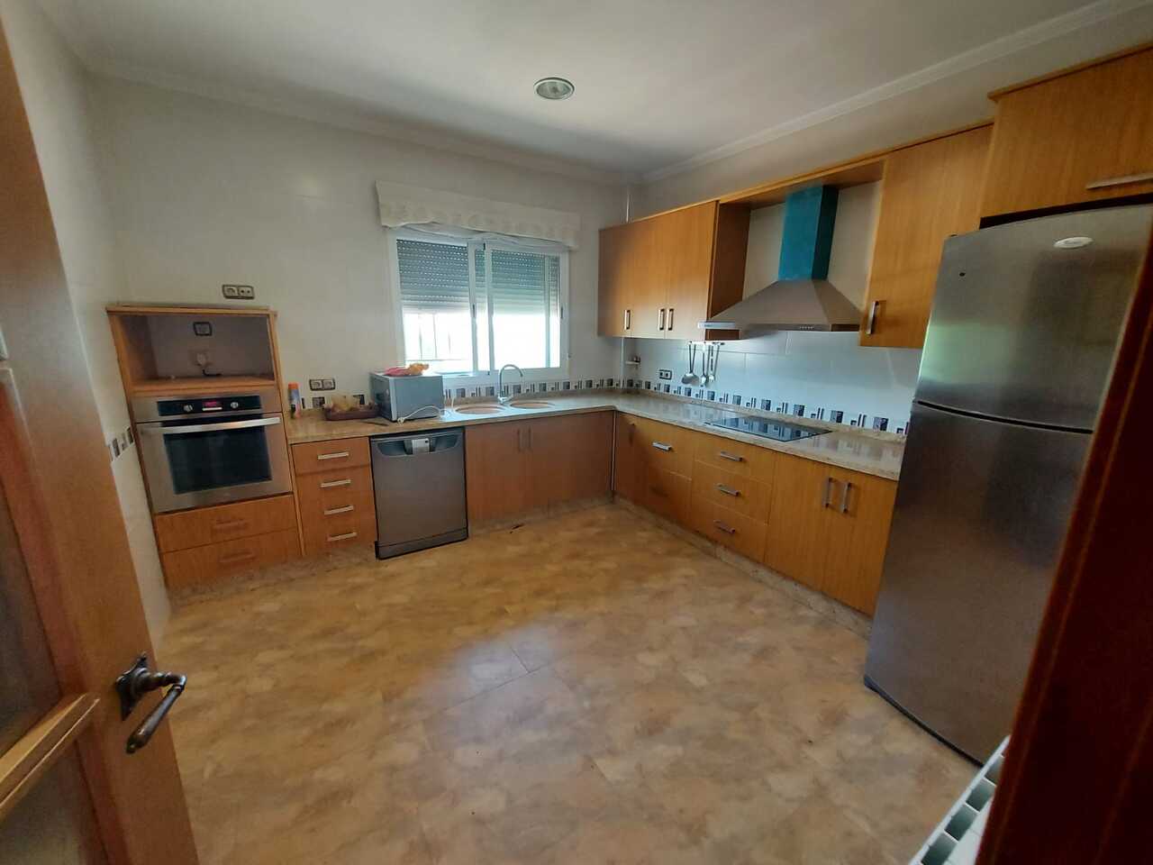 Pool area in villa for sale in Calasparra
