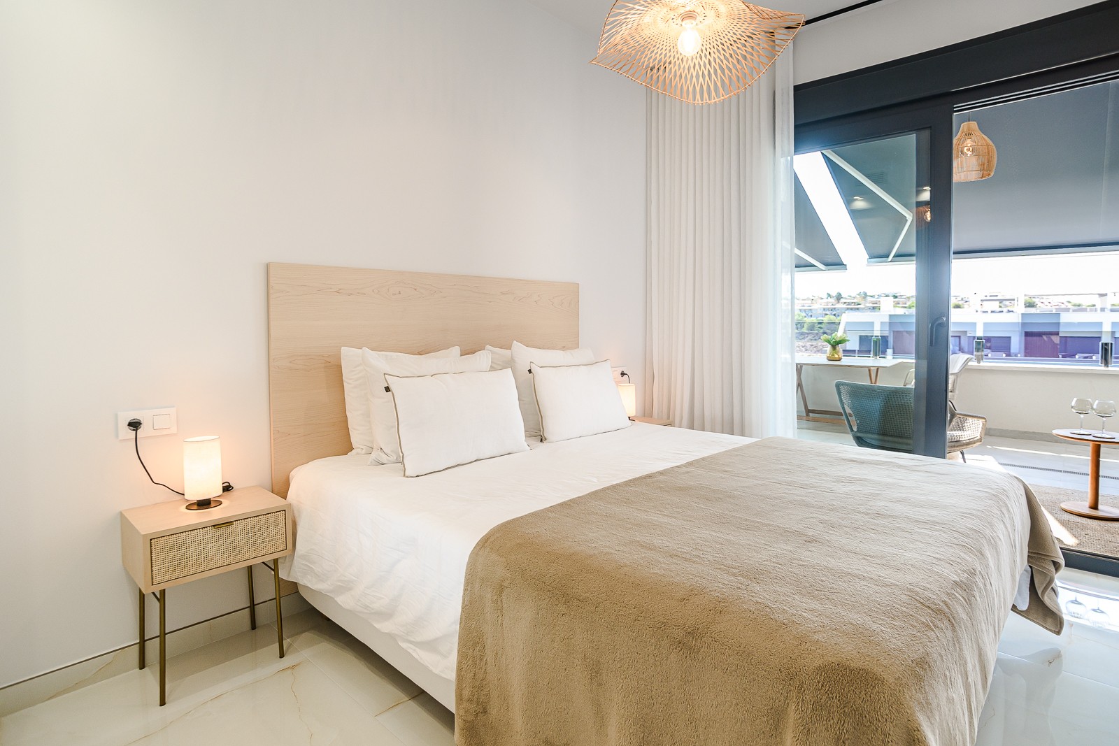 Garden in penthouse for sale in Orihuela Costa