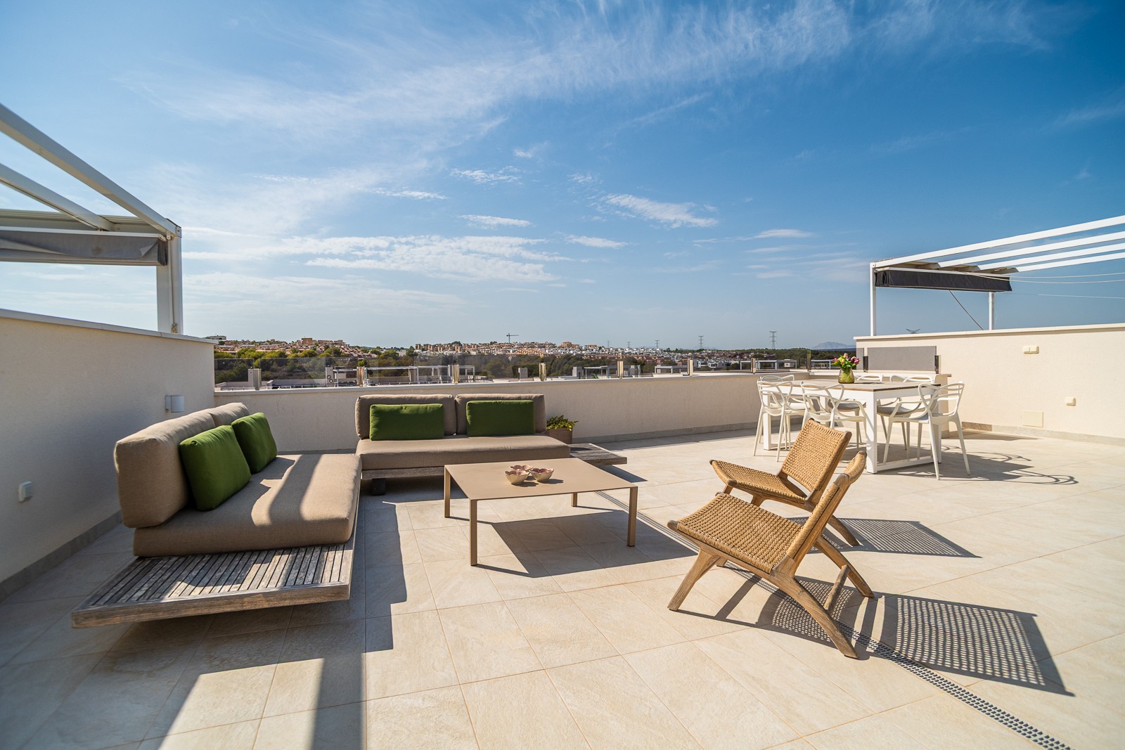 Dining area in penthouse for sale in Orihuela Costa