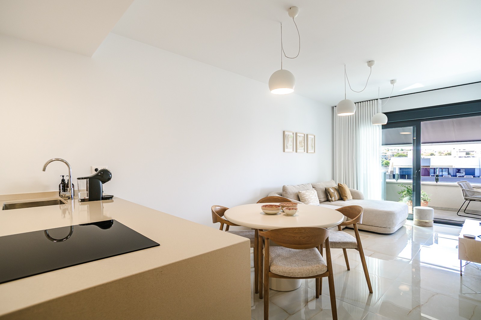 Dining area in penthouse for sale in Orihuela Costa