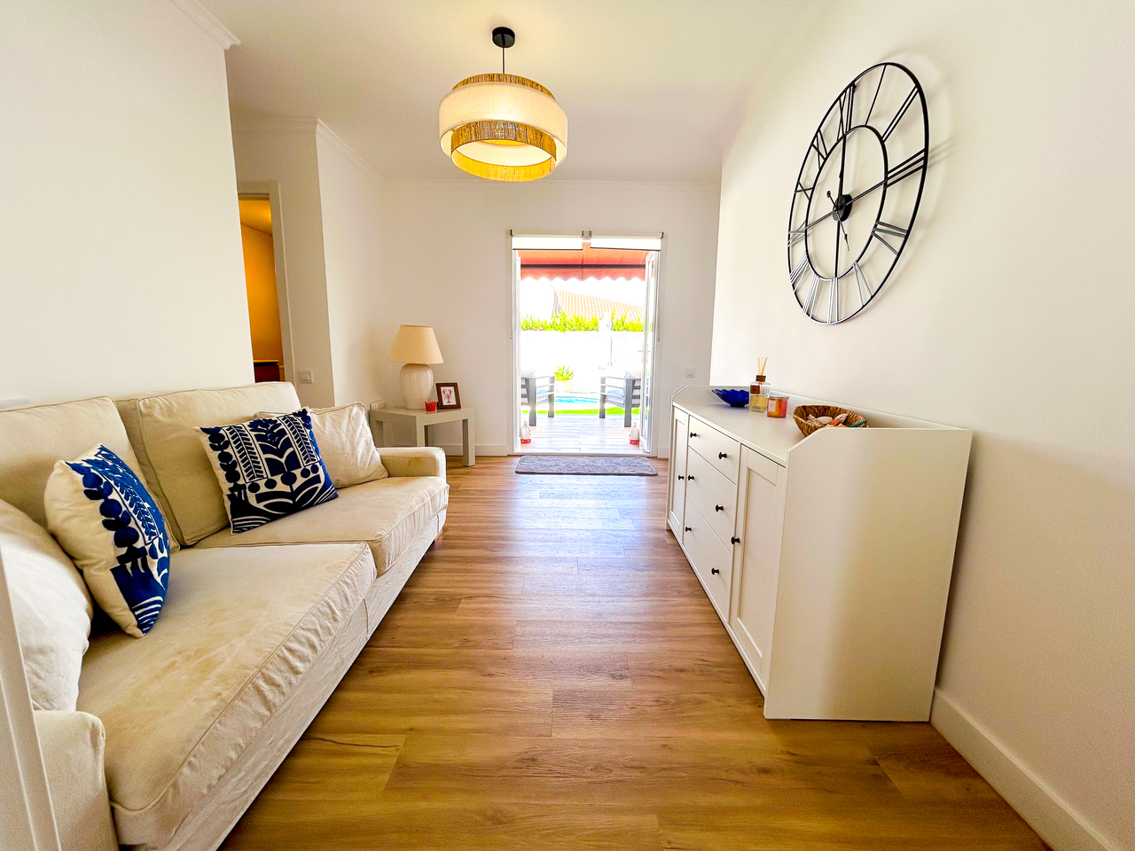 Terrace in villa for sale in Mar de Cristal
