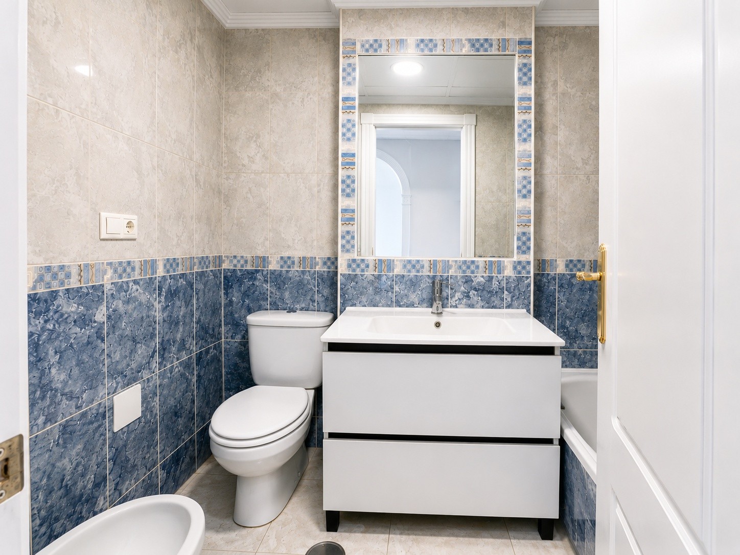 Terrace in apartment for sale in Algorfa