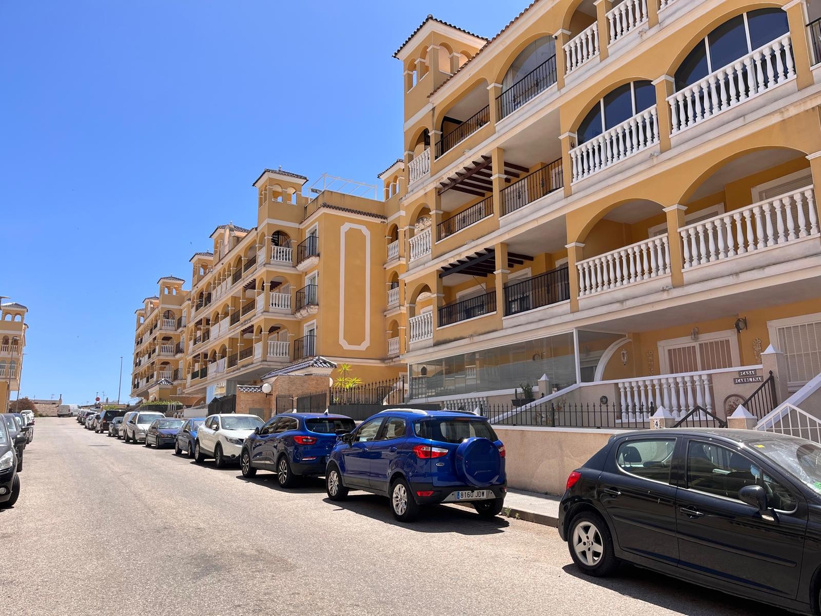 Pool area in apartment for sale in Algorfa