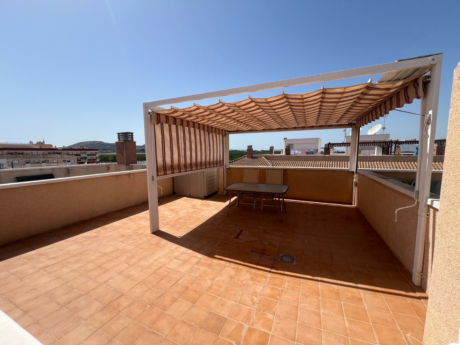 Living room in apartment for sale in Algorfa