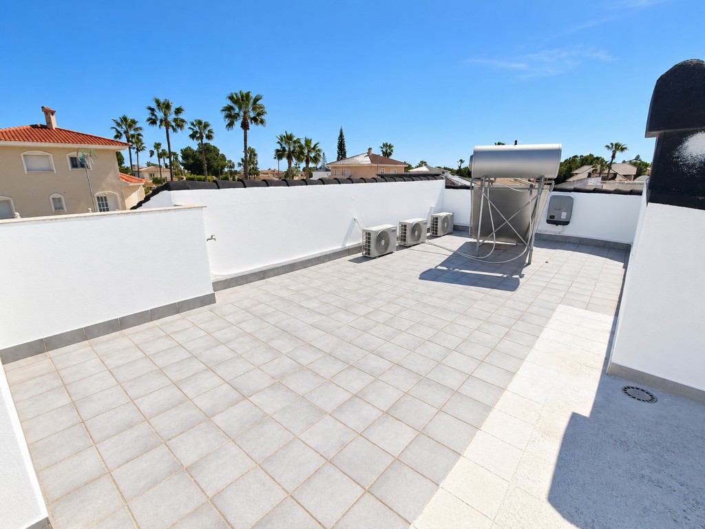 Pool area in villa for sale in Ciudad Quesada