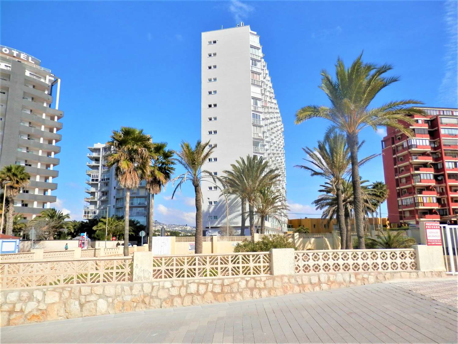 Pool area in apartment for sale in Calpe