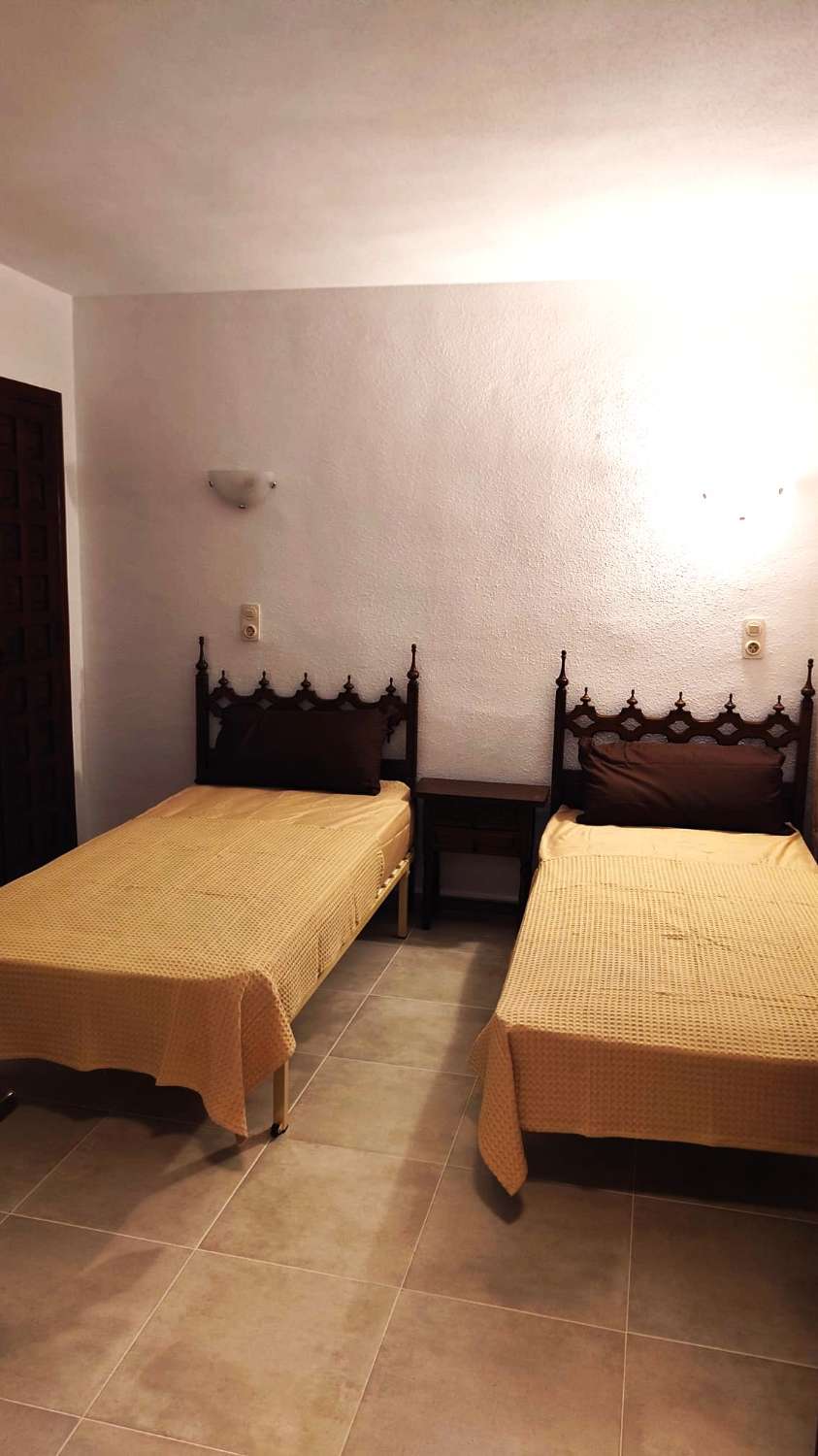 Bedroom in apartment for sale in Calpe