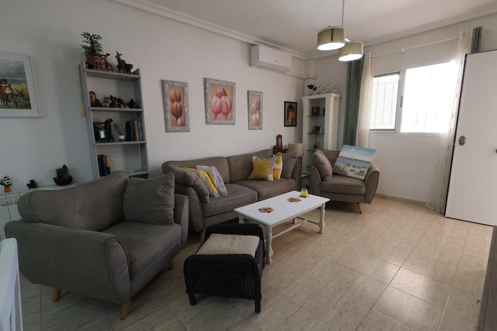 Exterior view in bungalow for sale in Orihuela Costa