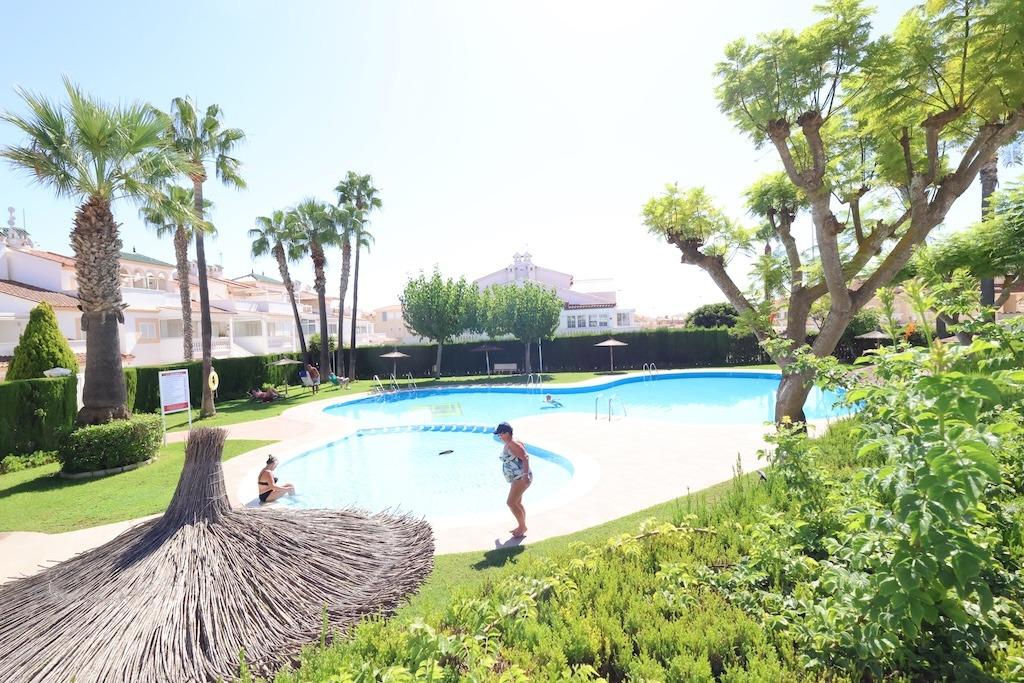 Living room in bungalow for sale in Orihuela Costa