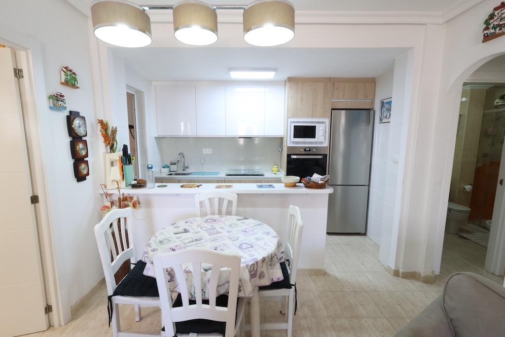 Bedroom in bungalow for sale in Orihuela Costa