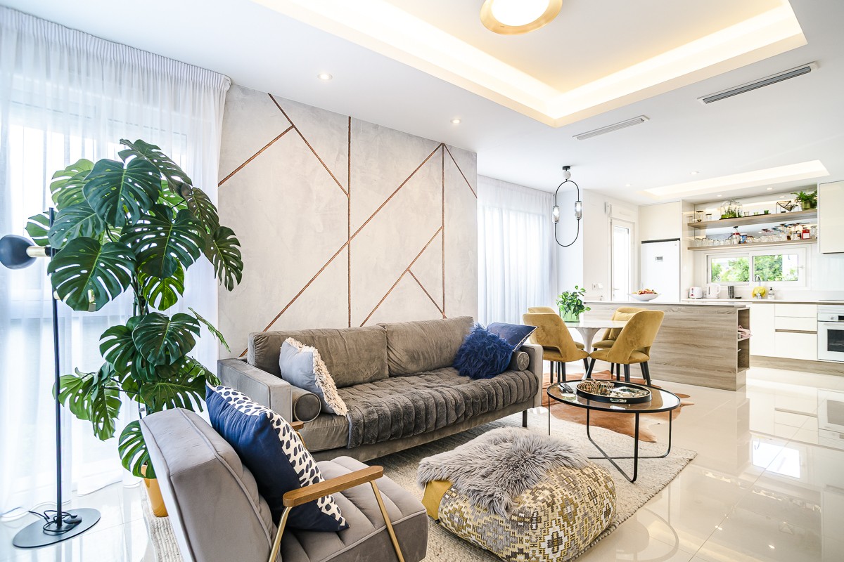 Exclusieve villa in Ciudad Quesada – Modern wonen op een toplocatie Met genoegen presenteer ik u deze uitzonderlijke halfvrijstaande villa, gelegen in het zeer gewilde Euromarina-complex, in het hart van Ciudad Quesada