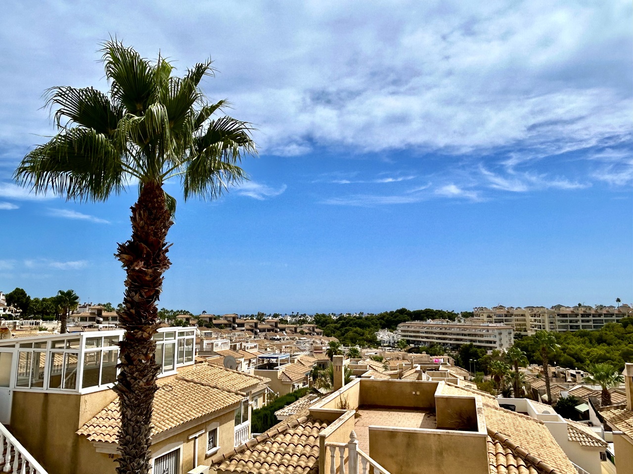 Master bedroom in villa for sale in Villamartin