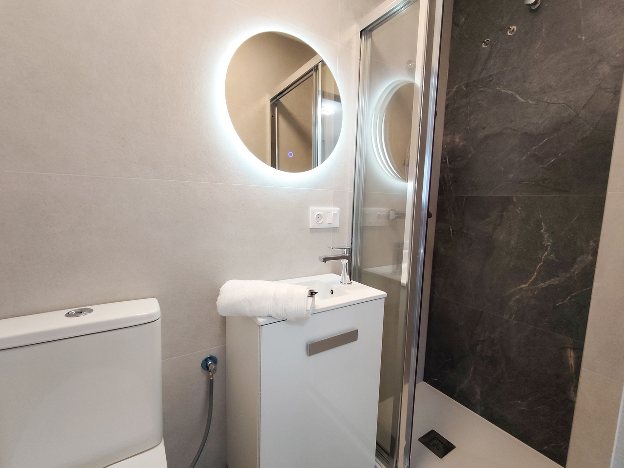 Living room in apartment for sale in Torrevieja