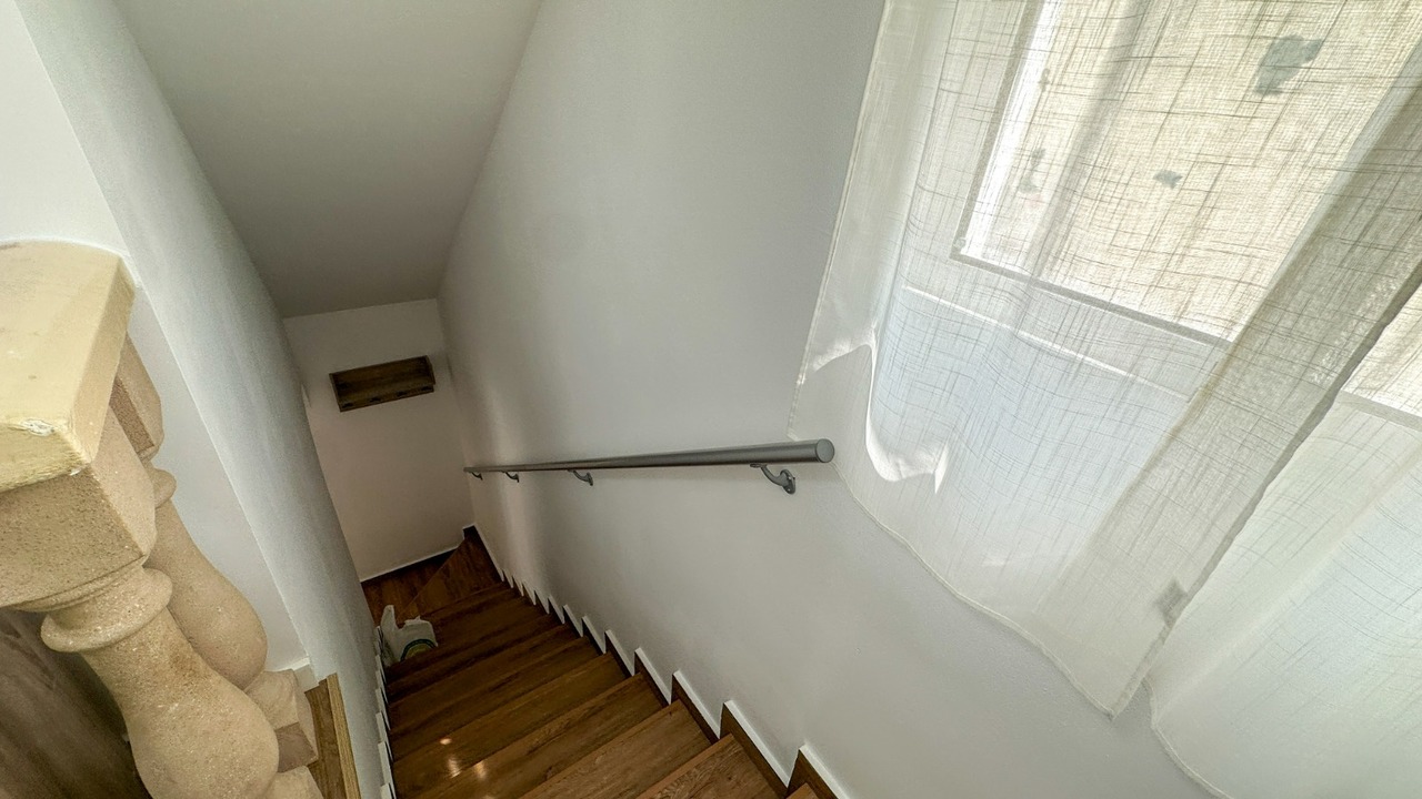 Bedroom in villa for sale in Villamartin