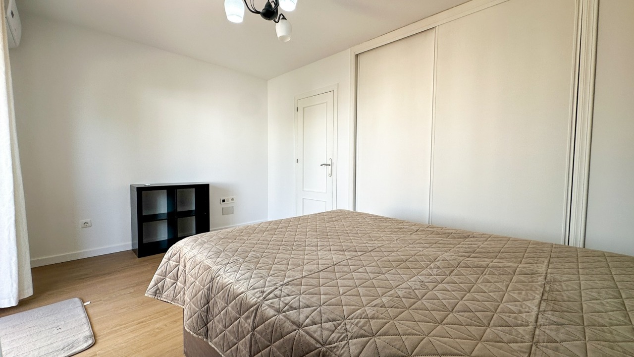Garden in villa for sale in Villamartin