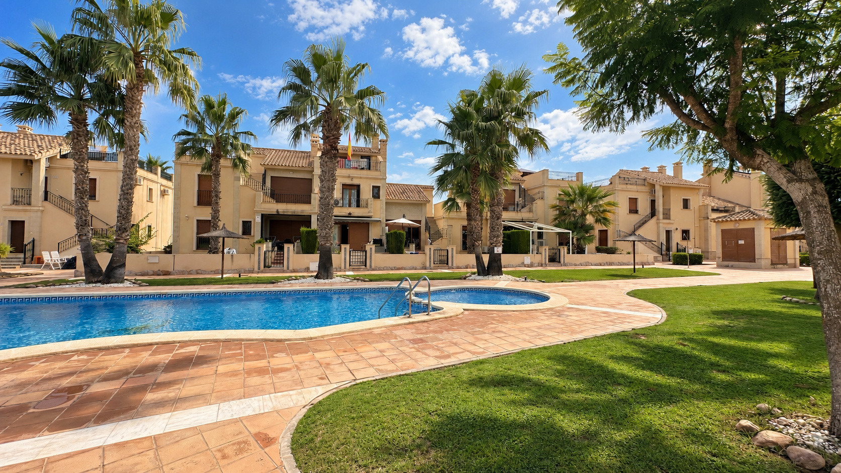 Kitchen in terraced for sale in La Finca Golf Resort