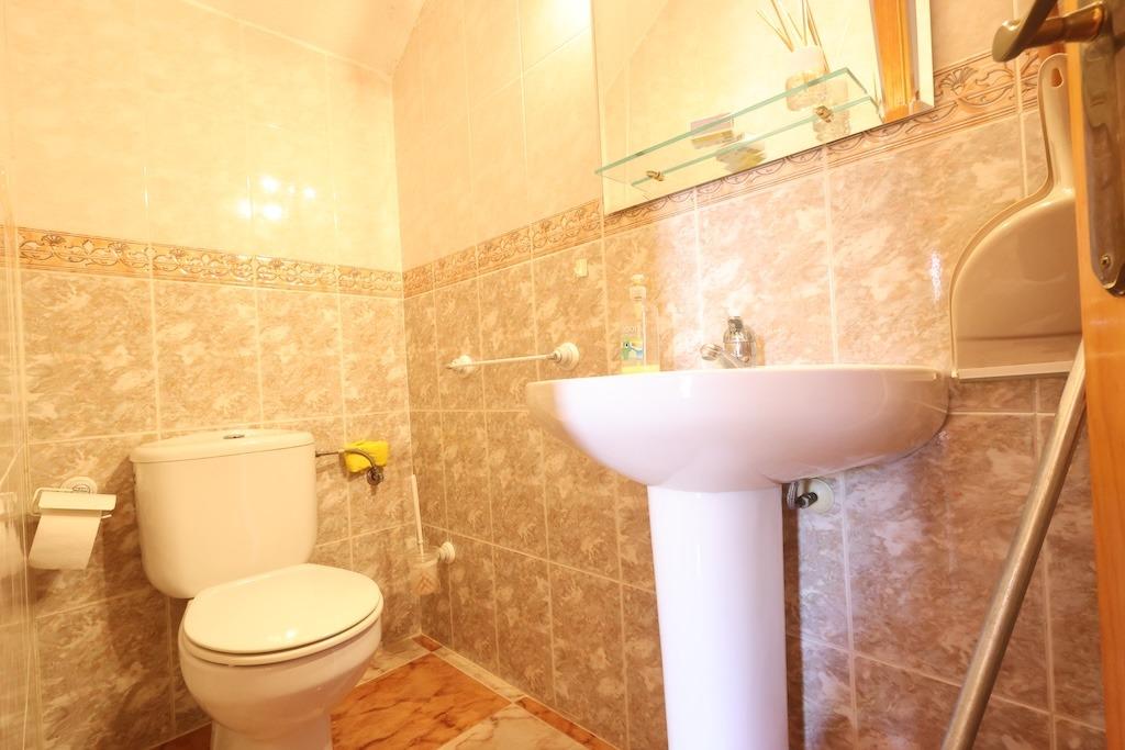 Bathroom in terraced for sale in Orihuela Costa