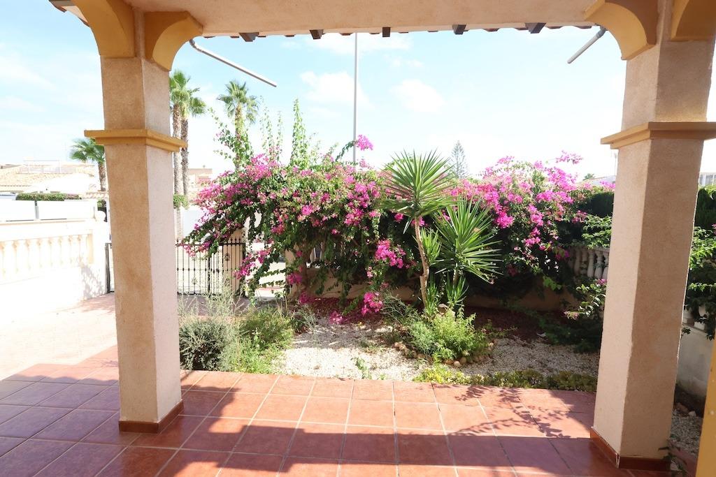 Bedroom in terraced for sale in Orihuela Costa