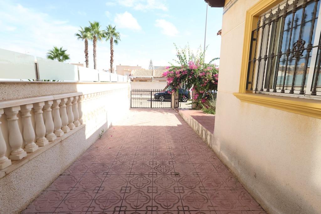 Kitchen in terraced for sale in Orihuela Costa