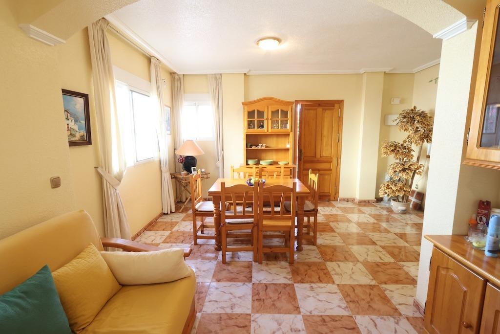 Dining area in terraced for sale in Orihuela Costa