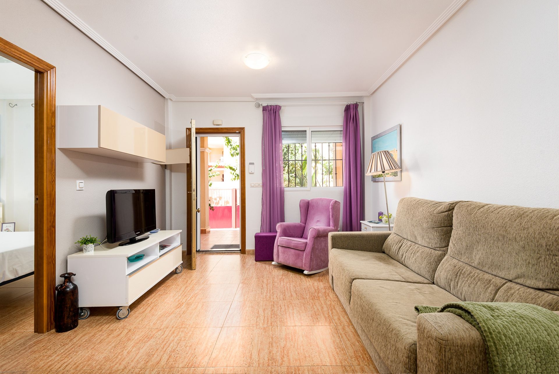 Master bedroom in bungalow for sale in San Pedro del Pinatar