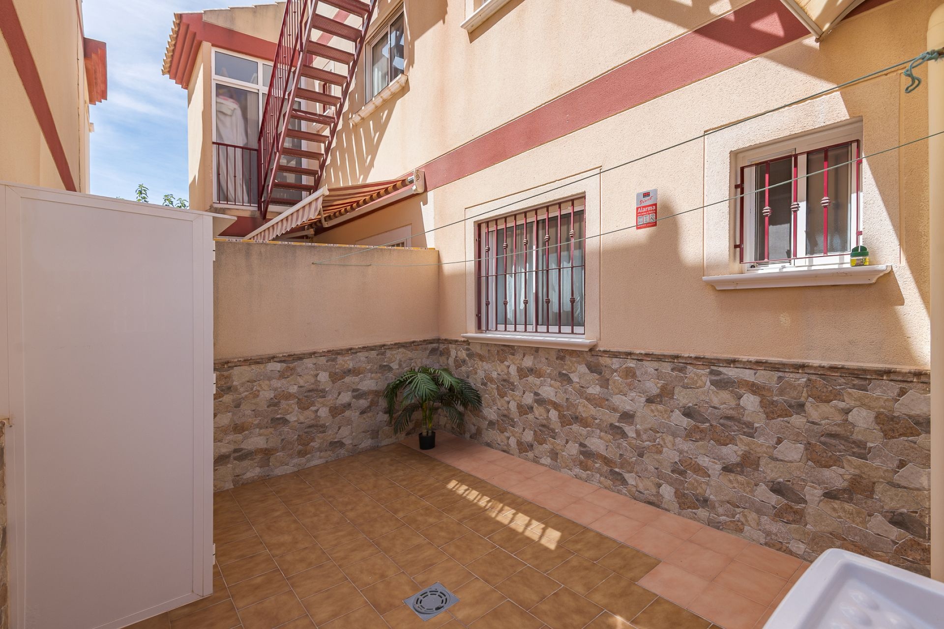 Kitchen in bungalow for sale in San Pedro del Pinatar